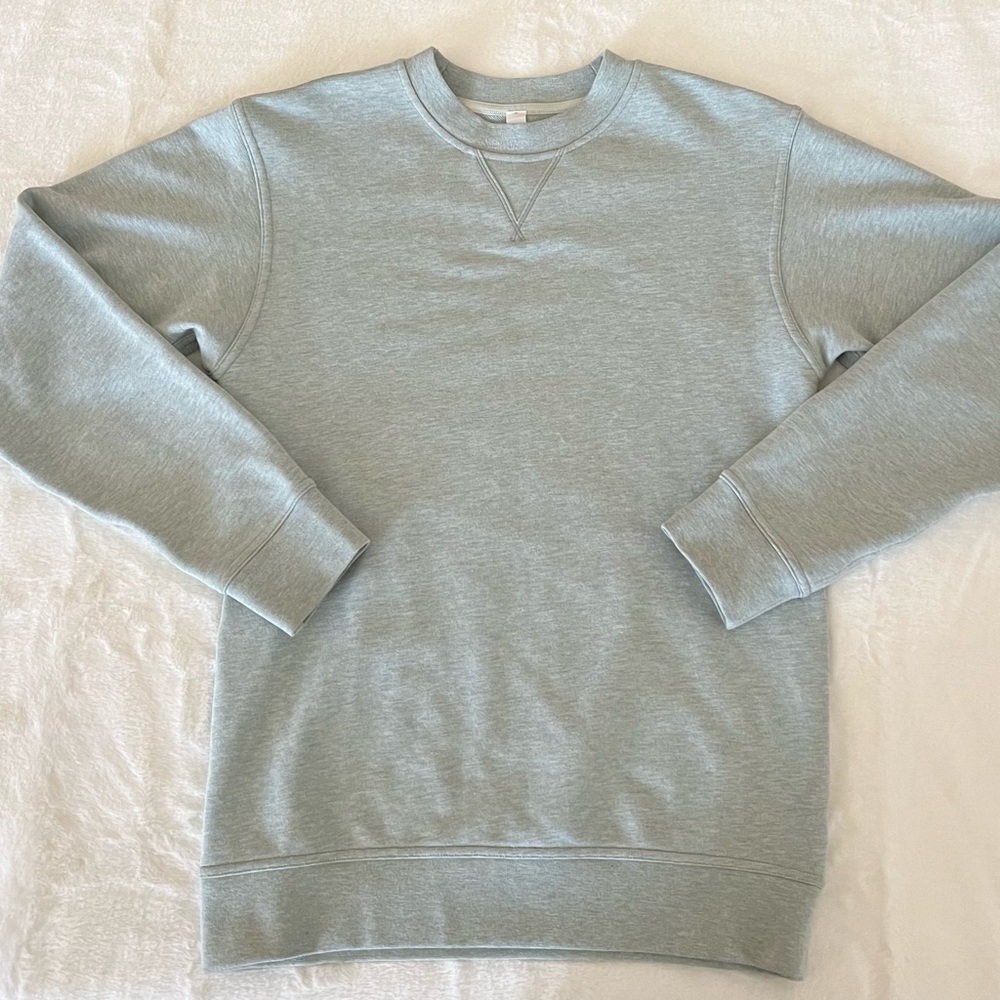 Lululemon just pleat it crewneck